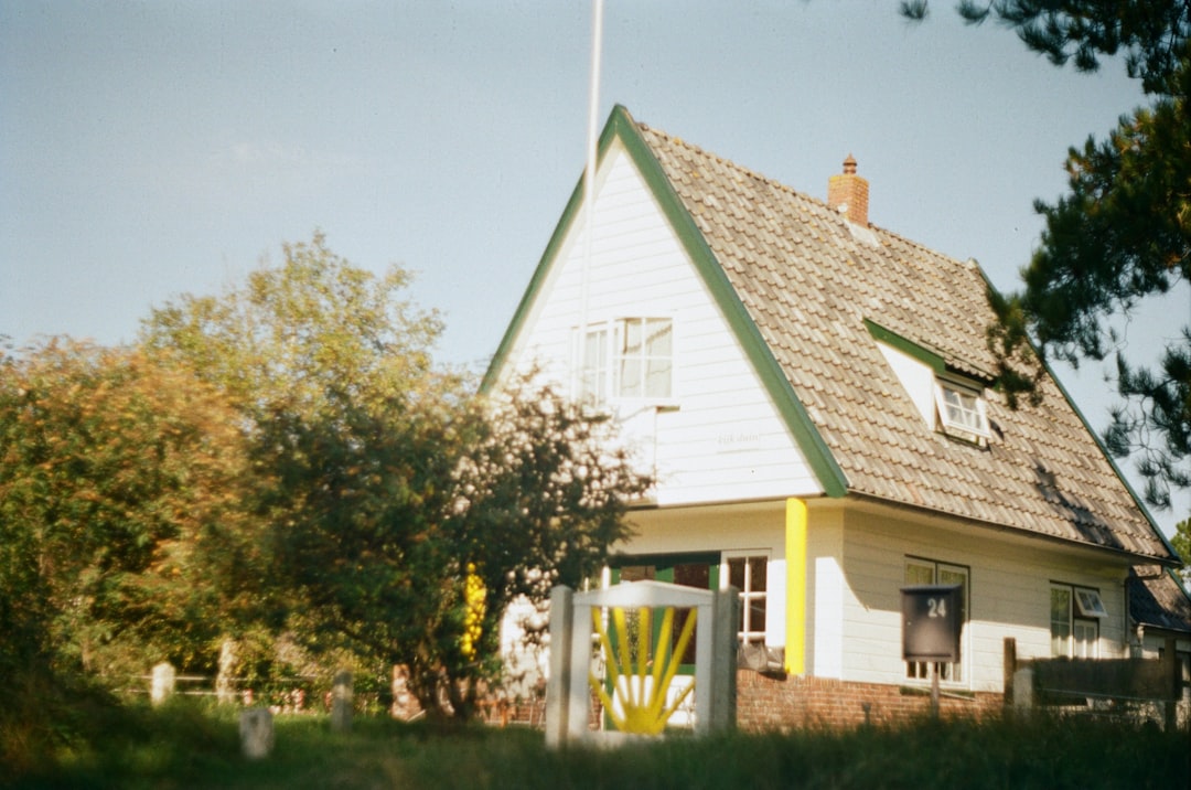 Warmer en droger werken en klussen: zo kun je je schuur isoleren